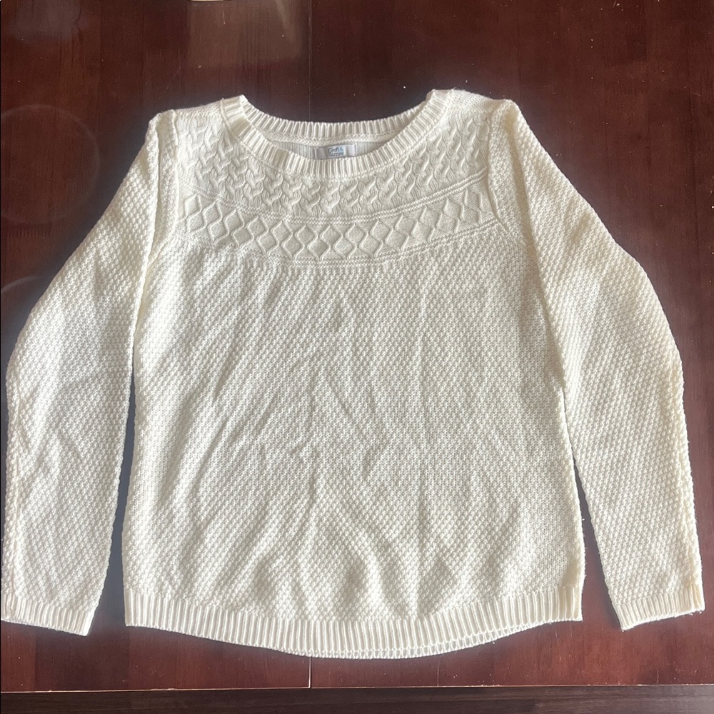 Elegant Cable Knit Sweater
